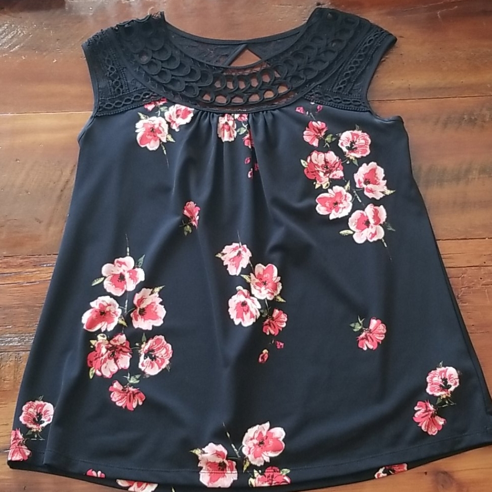 Women's dress shirt